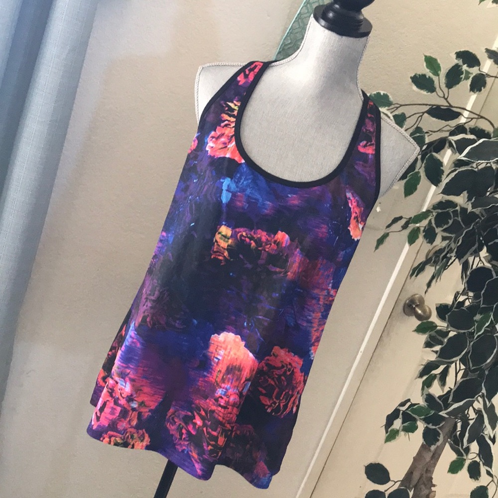 Bundle 2 active top with shorts